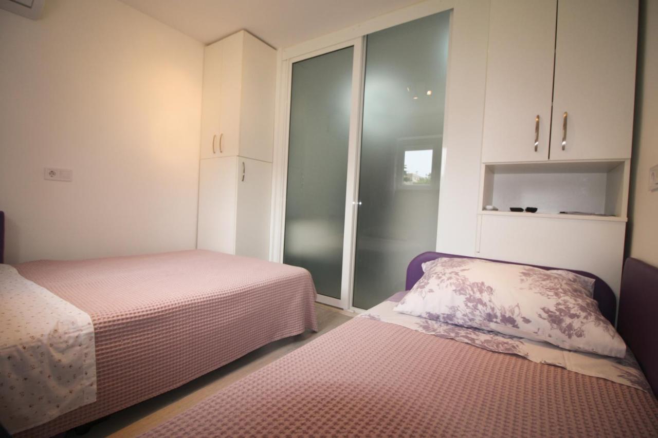 Studio Apartman Ana Split Eksteriør billede
