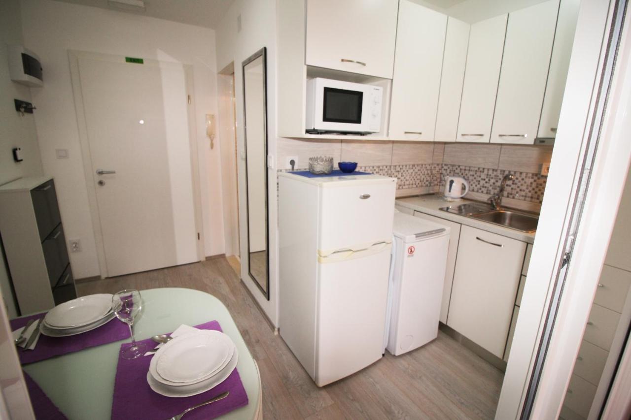 Studio Apartman Ana Split Eksteriør billede