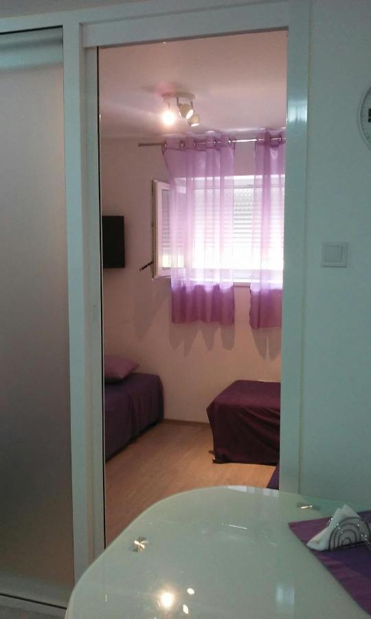 Studio Apartman Ana Split Eksteriør billede